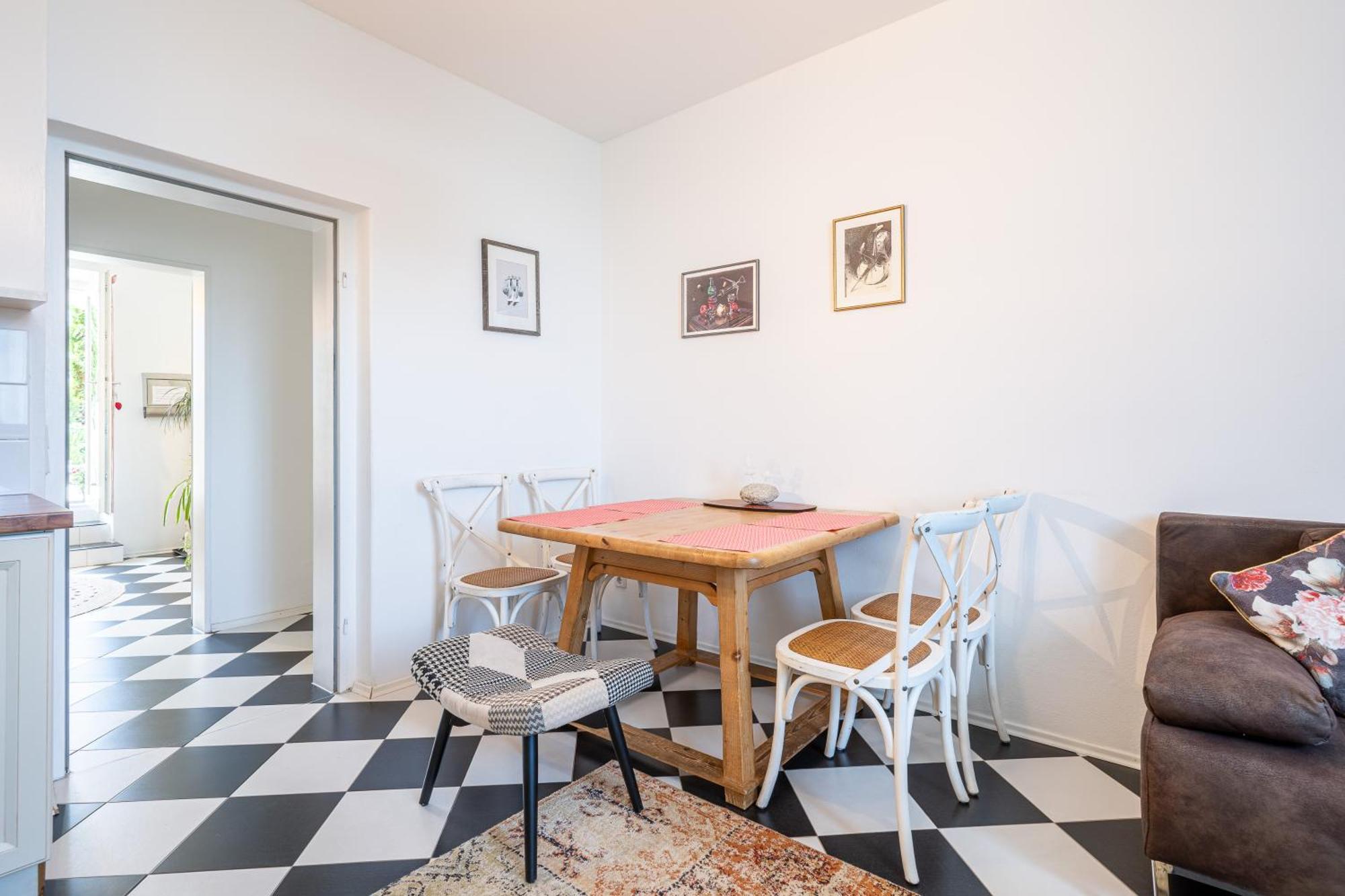 Apartment Deluxe - Mutters *